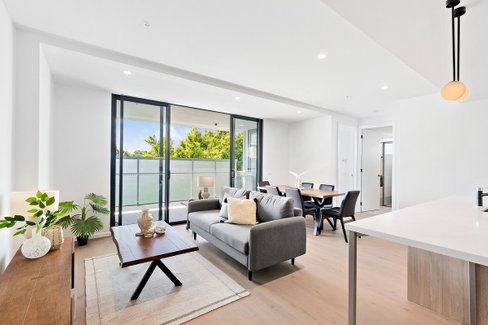 102 14-16 Clay Drive Doncaster 3108