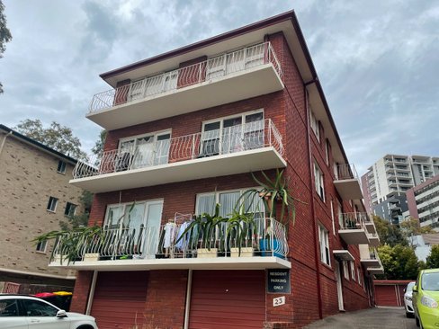 10/23 Gloucester Road, HURSTVILLE NSW 2220