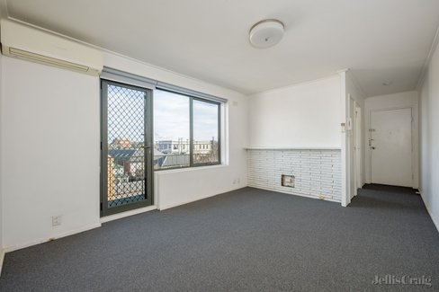 10/23 Maribyrnong Road Ascot Vale 3032