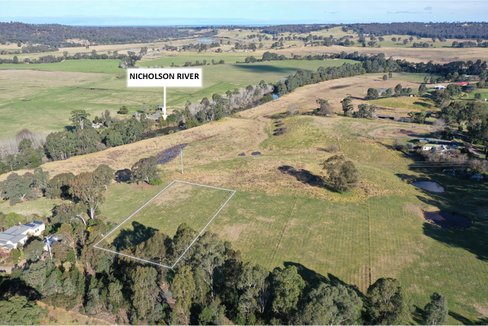 1028 Great Alpine Road, Sarsfield