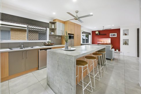 103 Albion Avenue, MIAMI QLD 4220