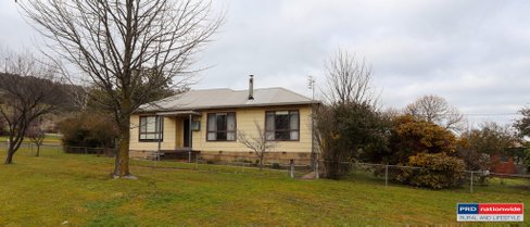 103 Gilbert Street, TUMBARUMBA NSW 2653