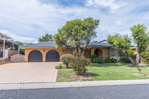 103 Lemon Gums Drive, TAMWORTH NSW 2340