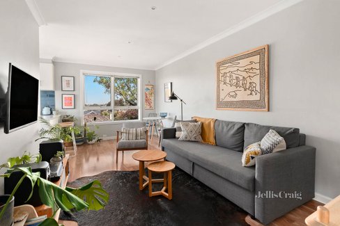 10 30 Richardson Street Essendon 3040