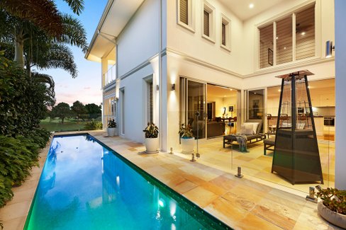 1036 Lakeview Terrace, Benowa QLD 4217