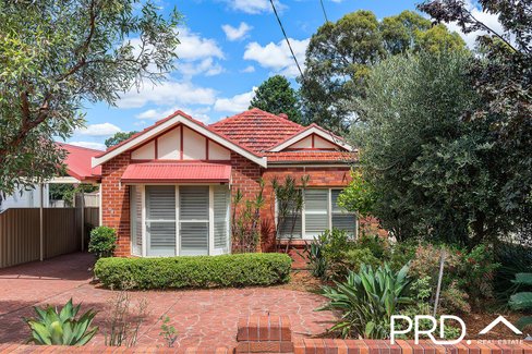 104 Lambeth Street, PANANIA NSW 2213