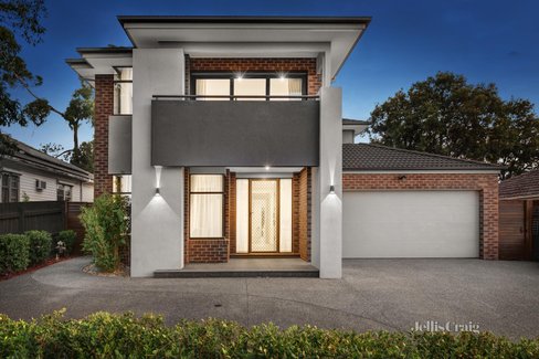 104 Woodhouse Grove Box Hill North 3129