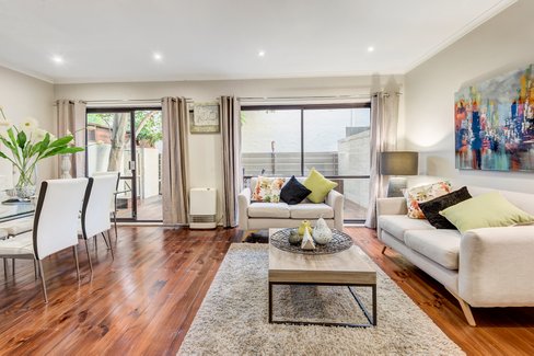 10/44 High Street South Kew 3101
