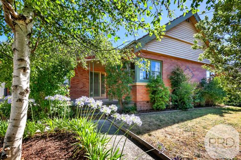 105 Clissold Street, BLACK HILL VIC 3350