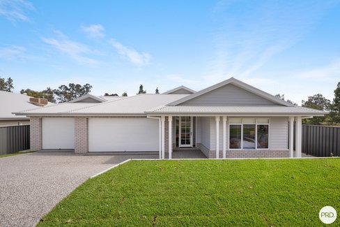 105 Potoroo Avenue, THURGOONA NSW 2640