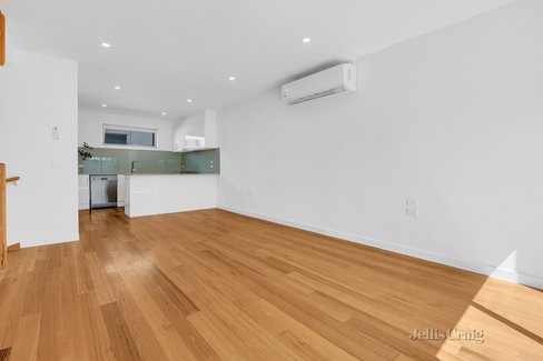 10/501 Albion Street Brunswick West 3055