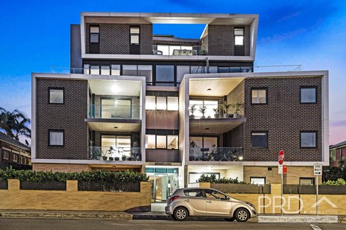 105/7 Pittwater Road, GLADESVILLE NSW 2111