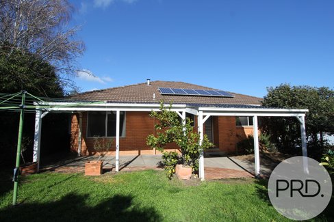 106 Howard Street, SOLDIERS HILL VIC 3350
