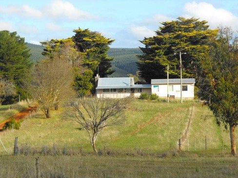 106 Yellowin Road, BATLOW NSW 2730