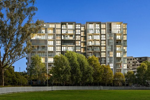 106/10 Aviators Way, PENRITH NSW 2750