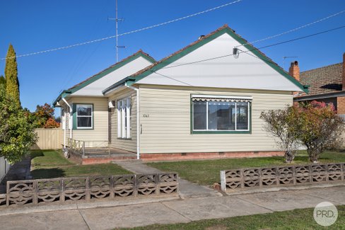 1063 Norman Street, WENDOUREE VIC 3355
