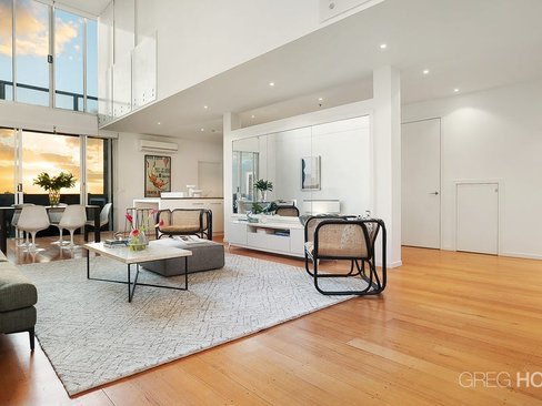 10 66 Montague Street South Melbourne 3205