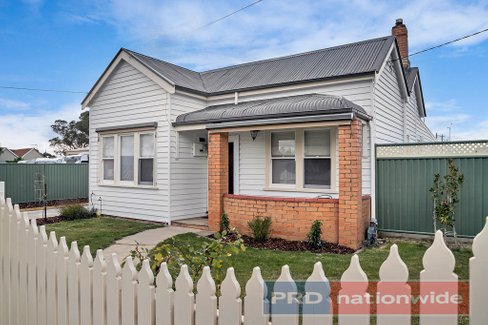 107 Beverin Street, SEBASTOPOL VIC 3356