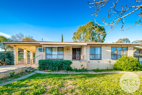 107 Redhill Road, TOLLAND NSW 2650