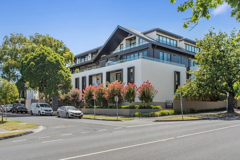 107/2-4 Gascoyne Street Canterbury 3126