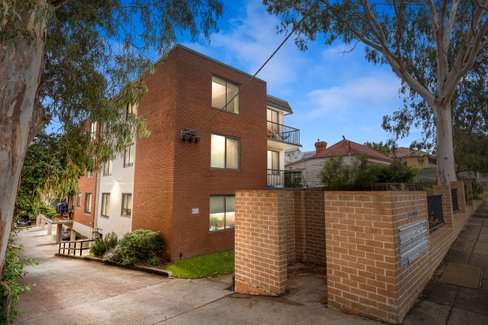 10 72 Cobden Street Kew 3101
