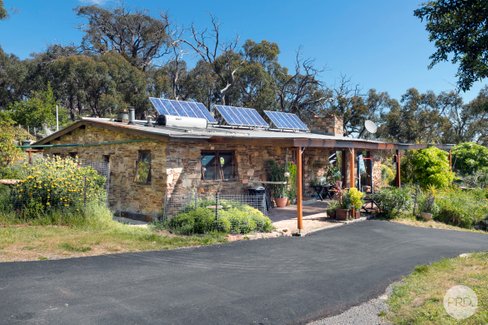 108 Coutts Road, MOUNT BECKWORTH VIC 3363