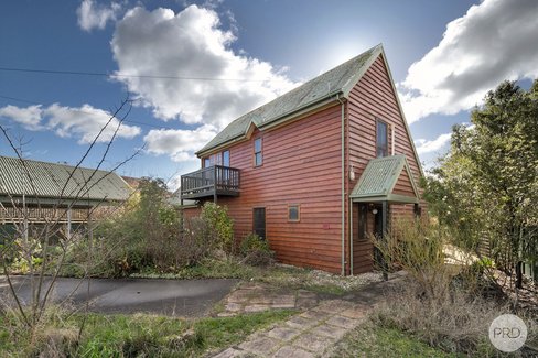 109 Canterbury Street, BROWN HILL