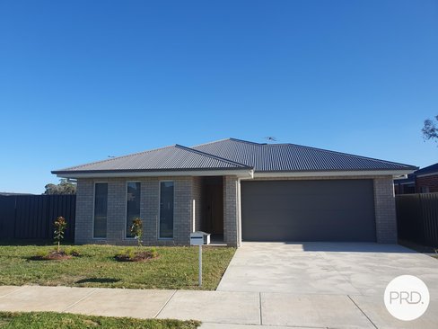 109 Mulgara Street, THURGOONA NSW 2640