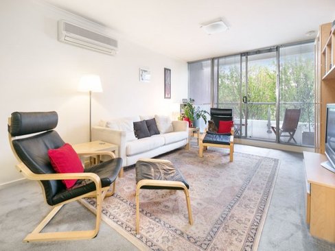 109 118 Dudley Street West Melbourne 3003