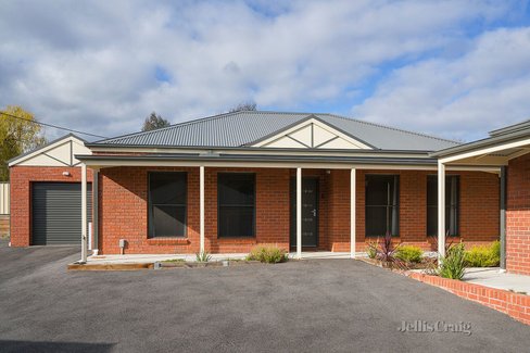 10D Moscript Street Campbells Creek 3451