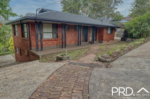 11-13 Robinson Avenue, GIRARDS HILL NSW 2480