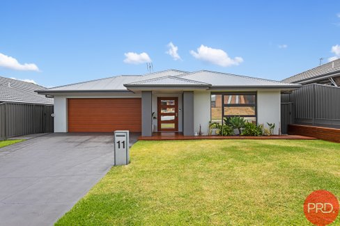 11 Acmena Street, GILLIESTON HEIGHTS NSW 2321