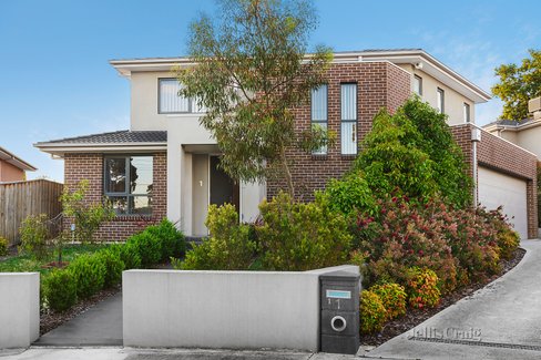 1/1 Aurisch Avenue Glen Waverley 3150