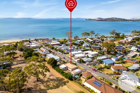 11 Bambra Street, LAUDERDALE TAS 7021