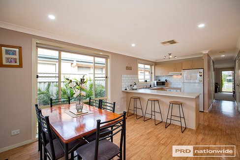11 Banks Street, TAMWORTH NSW 2340