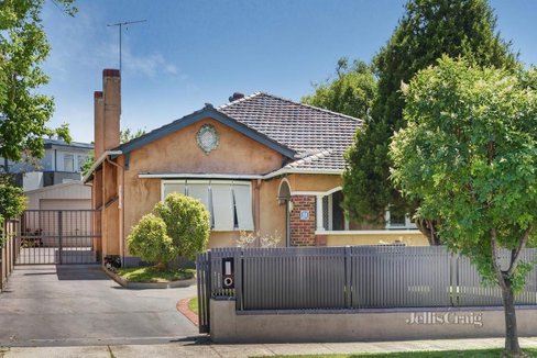 11 Barry Street Bentleigh 3204