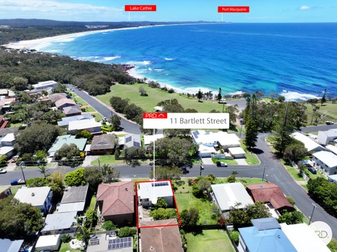 11 Bartlett Street, BONNY HILLS NSW 2445