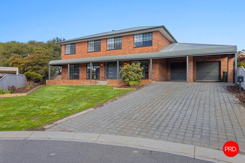 11 Bedford Court, GOLDEN SQUARE