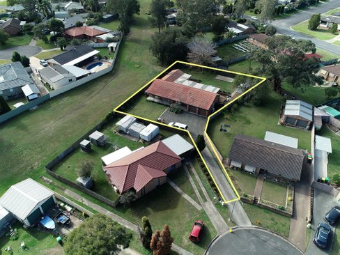 11 Belair Close, RUTHERFORD NSW 2320