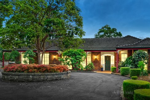 11 Berrima Road Donvale 3111