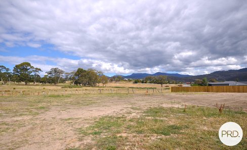 11 Bluetongue Drive, MAGRA TAS 7140