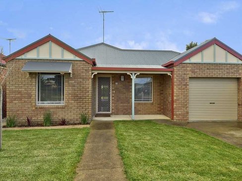 11 Bromley Street East Geelong 3219