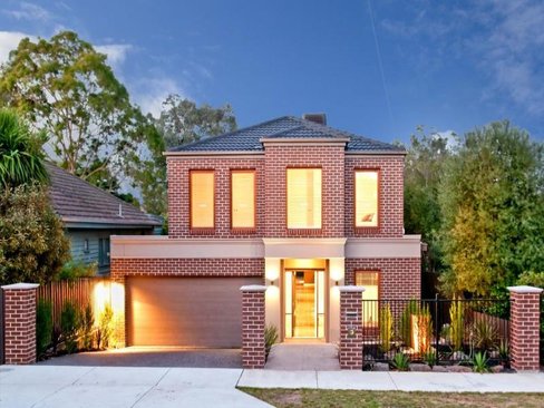 11 Charles Street Surrey Hills 3127