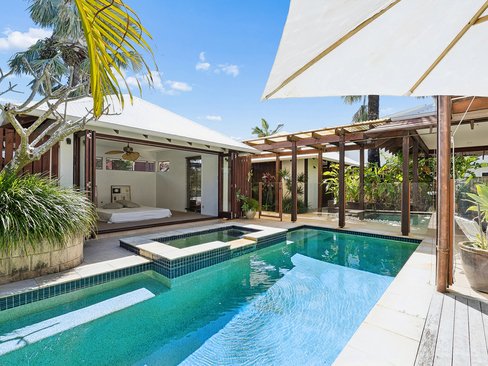 11 Cudgerie Court, CASUARINA NSW 2487