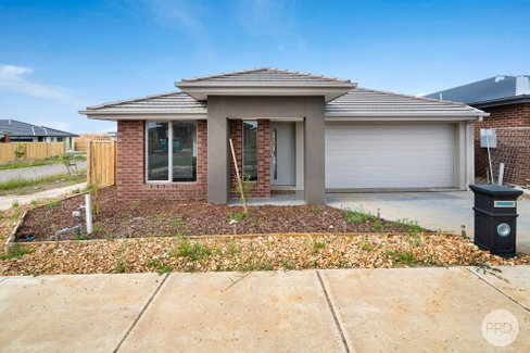 11 Dante Crescent, BONSHAW VIC 3352