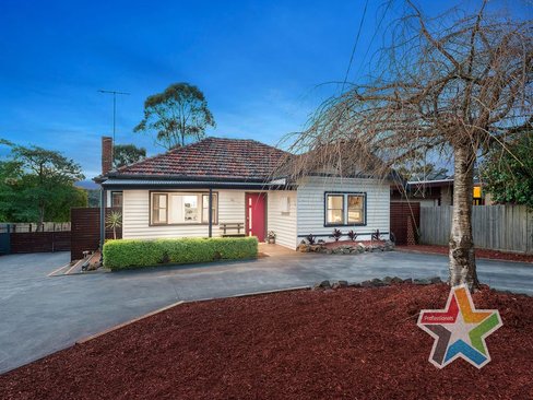 11 Dorothy Road Mount Evelyn 3796