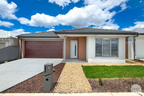 11 Electro Street, WINTER VALLEY VIC 3358