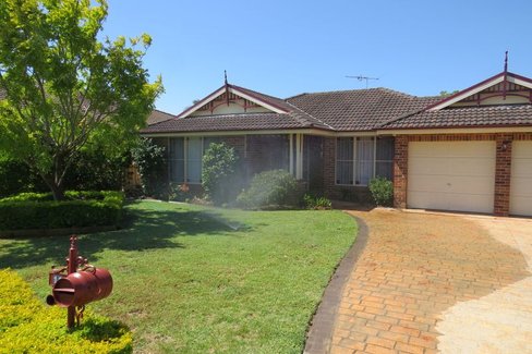 11 Endeavour, SALAMANDER BAY NSW 2317