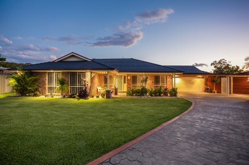 11 Fathom Place, CORLETTE NSW 2315