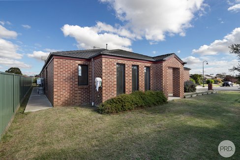 11 Felix Court, MINERS REST VIC 3352